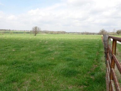 945 Missouri 32, Bolivar, MO 65613 - photo 3