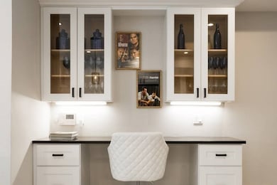 892 E 2nd St unit 2, Boston, MA 02127 - photo 3