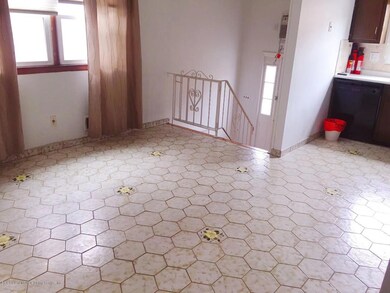 7 Echo Place, Staten Island, NY 10314 - photo 5