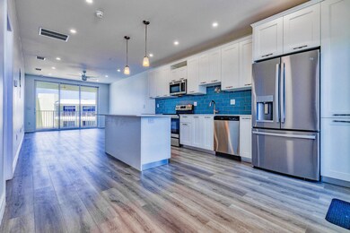 23 501 E Ocean 26