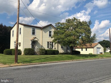 1598 Crowder Ave, Reading, PA 19607 - photo 2