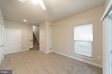 8026 Pennington Dr, Laurel, MD 20724 - photo 6