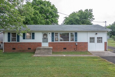 903 Shelbyview Dr, Shelbyville, TN 37160 - photo 6