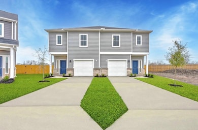 13313 Tetris Dr unit B, Houston, TX 77048 - photo 2