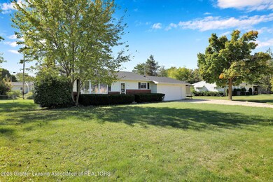 4311 Woodhaven Dr, Lansing, MI 48917 - photo 4