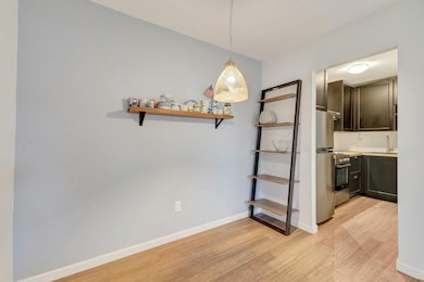 460 Old Town Rd unit 25L Upper Unit, Port Jefferson Station, NY 11776 - photo 6