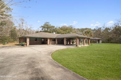 3301 Westerland Dr, Moss Point, MS 39562 - photo 2