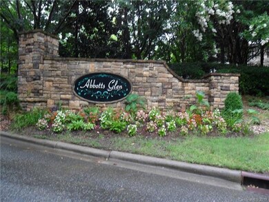 Entrance into Abbotts Glen Community