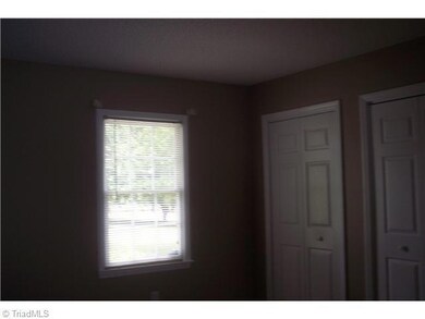 2246 Cedarwood Ct, Asheboro, NC 27205 - photo 6