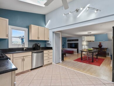 610 Eastside Rd, Wrentham, MA 02093 - photo 4