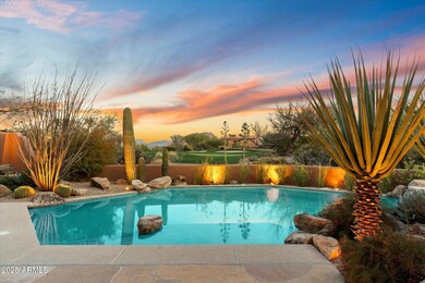 Gated Arizona Mountainview Locknleave