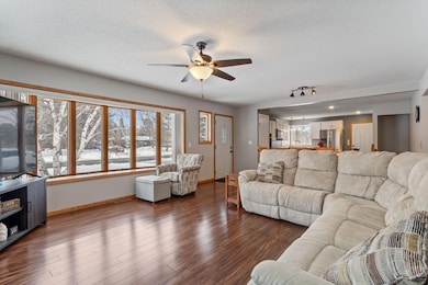 512 Seminole Ave, Osceola, WI 54020 - photo 4