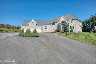 1310 Currybush Rd, Schenectady, NY 12306 - photo 4