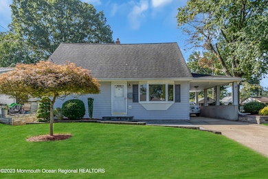 401 Decatur Ave, Middlesex, NJ 08846 - photo 2