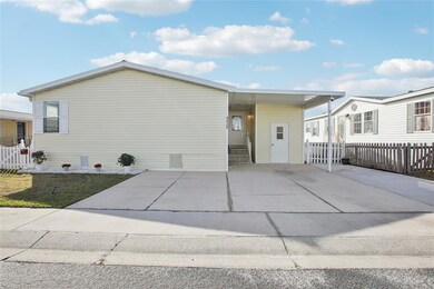 8420 Fantasia Park Way, Riverview, FL 33578 - photo 5