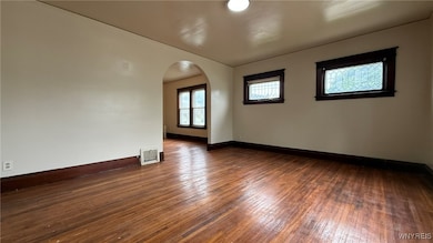 1890 Linwood Ave, Niagara Falls, NY 14305 - photo 7