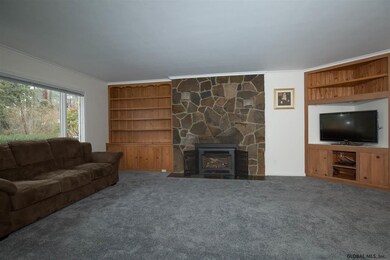 142 Winne Rd, Delmar, NY 12054 - photo 4