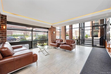 Sandcastles unit 3M, Long Beach, NY 11561 - photo 4