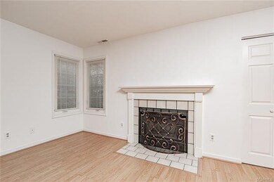 4631 Four Seasons Terrace unit B, Glen Allen, VA 23060 - photo 5