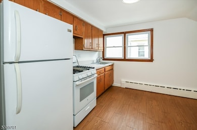 13 Knapp Ave, Clifton, NJ 07011 - photo 6