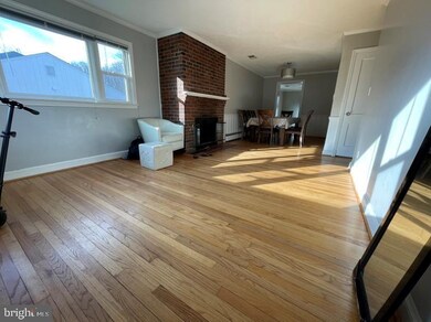 2116 Greenwich St, Falls Church, VA 22043 - photo 4