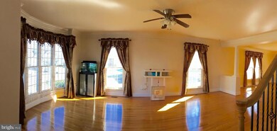 3511 Germainia Ct, Triangle, VA 22172 - photo 4