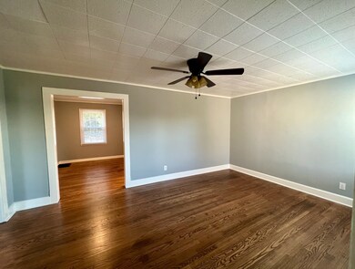 314 Charlotte Dr, Shelbyville, TN 37160 - photo 3