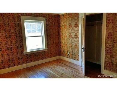 54 Haskell St, Fitchburg, MA 01420 - photo 4