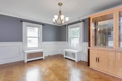 98 Orchard St, Cos Cob, CT 06807 - photo 3