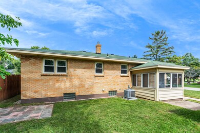 1344-36thStSE-27