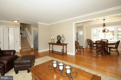 5144 Portsmouth Rd, Fairfax, VA 22032 - photo 5