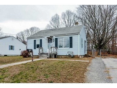 53 Norfolk Rd, Warwick, RI 02886 - photo 2