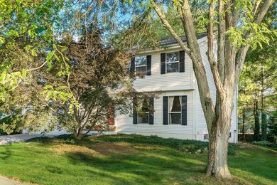 003_f_R 161 Mindhurst Rd 003-