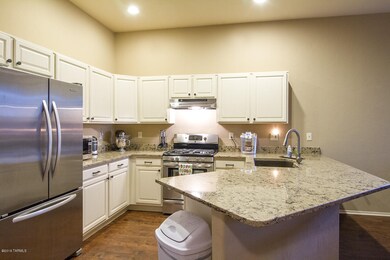 3670 N Sunterra Ct, Tucson, AZ 85719 - photo 5