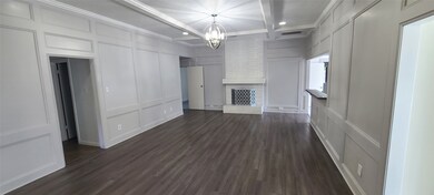 2319 Harwell Cir, Alvin, TX 77511 - photo 3