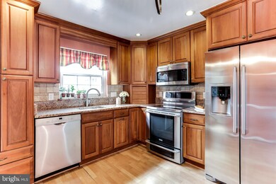 45 Chiara Ct, Towson, MD 21204 - photo 3