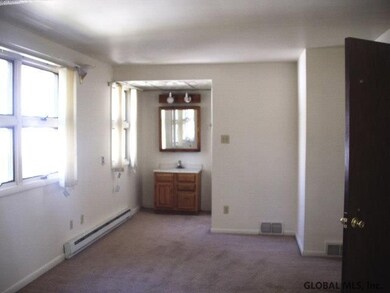 20105 Curry Rd unit 2, Schenectady, NY - photo 5