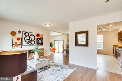 6449 Forest Rd, Cheverly, MD 20785 - photo 6