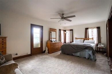 2230 E 29th St, Des Moines, IA 50317 - photo 6