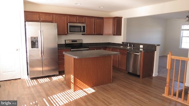 207 Sage Cir, Winchester, VA 22603 - photo 6