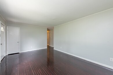 2205 Hermon Ave, Zion, IL 60099 - photo 3