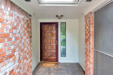 7030 Wood Bluff Blvd, Houston, TX 77040 - photo 3