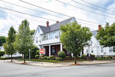 807 Salem St unit 1, Malden, MA 02148 - photo 2