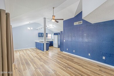 512 Katherine Dr, Horizon City, TX 79928 - photo 5