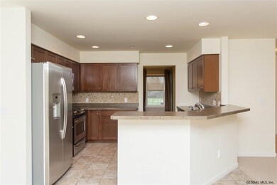 16 Foxglove Way, Ballston Spa, NY 12020 - photo 4