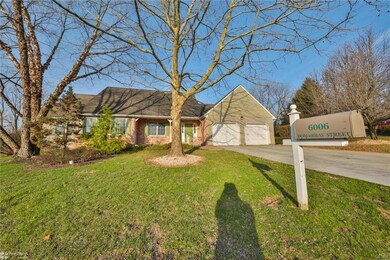 6006 Domarray St, Coopersburg, PA 18036 - photo 3