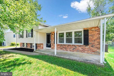 821 Broadfield Dr, Newark, DE 19713 - photo 3