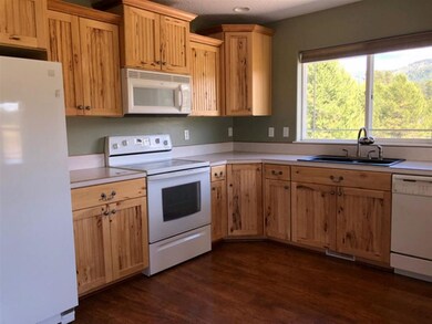 24 Coyote Trail Rd, Cascade, ID 83611 - photo 2