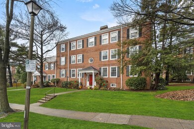 4907 30th St S unit C2, Arlington, VA 22206 - photo 2