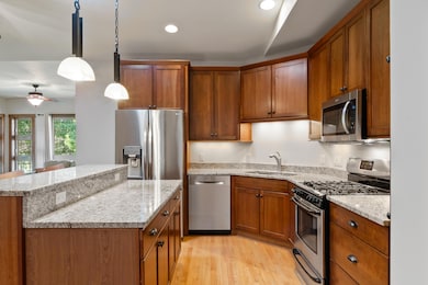 415 S Wells St unit 810, Lake Geneva, WI 53147 - photo 4